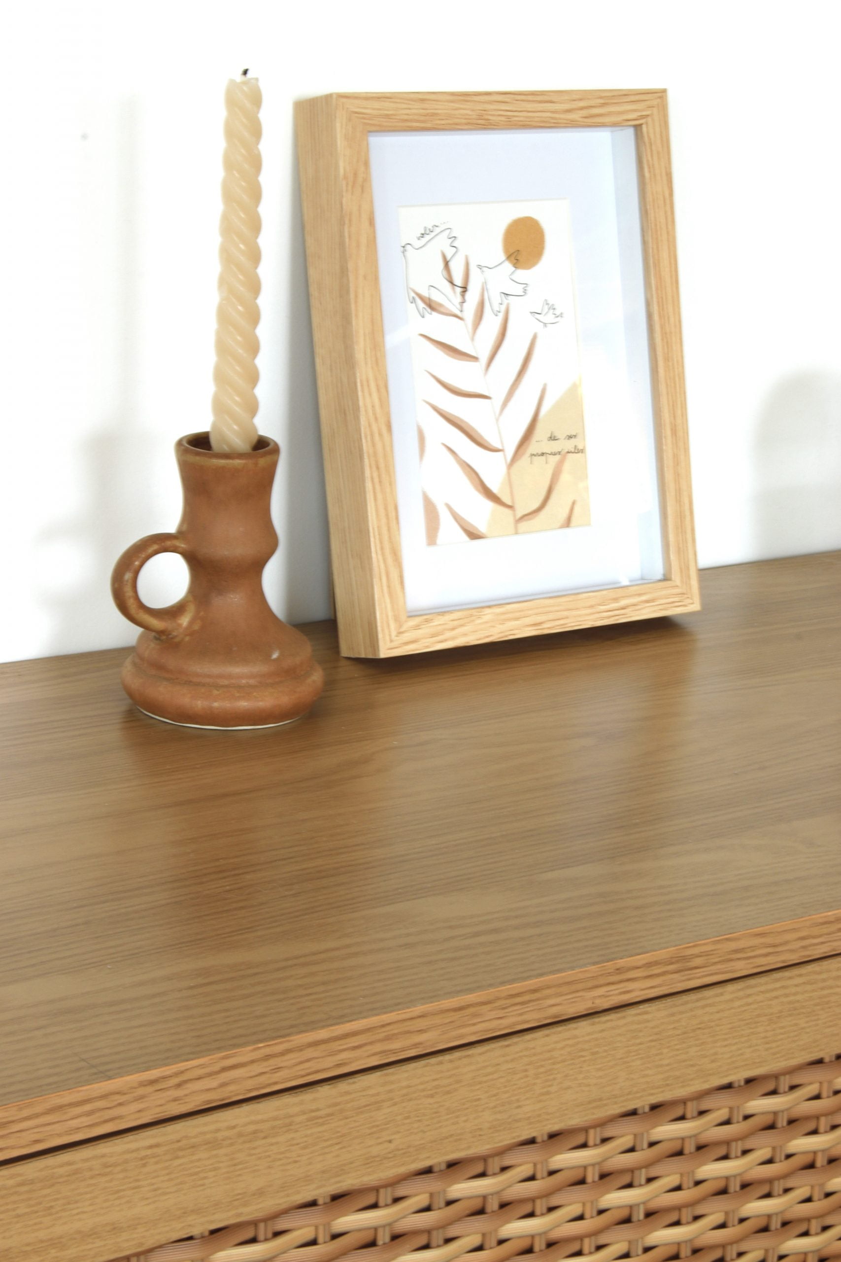 Bougeoir en grès ancien – Image 2