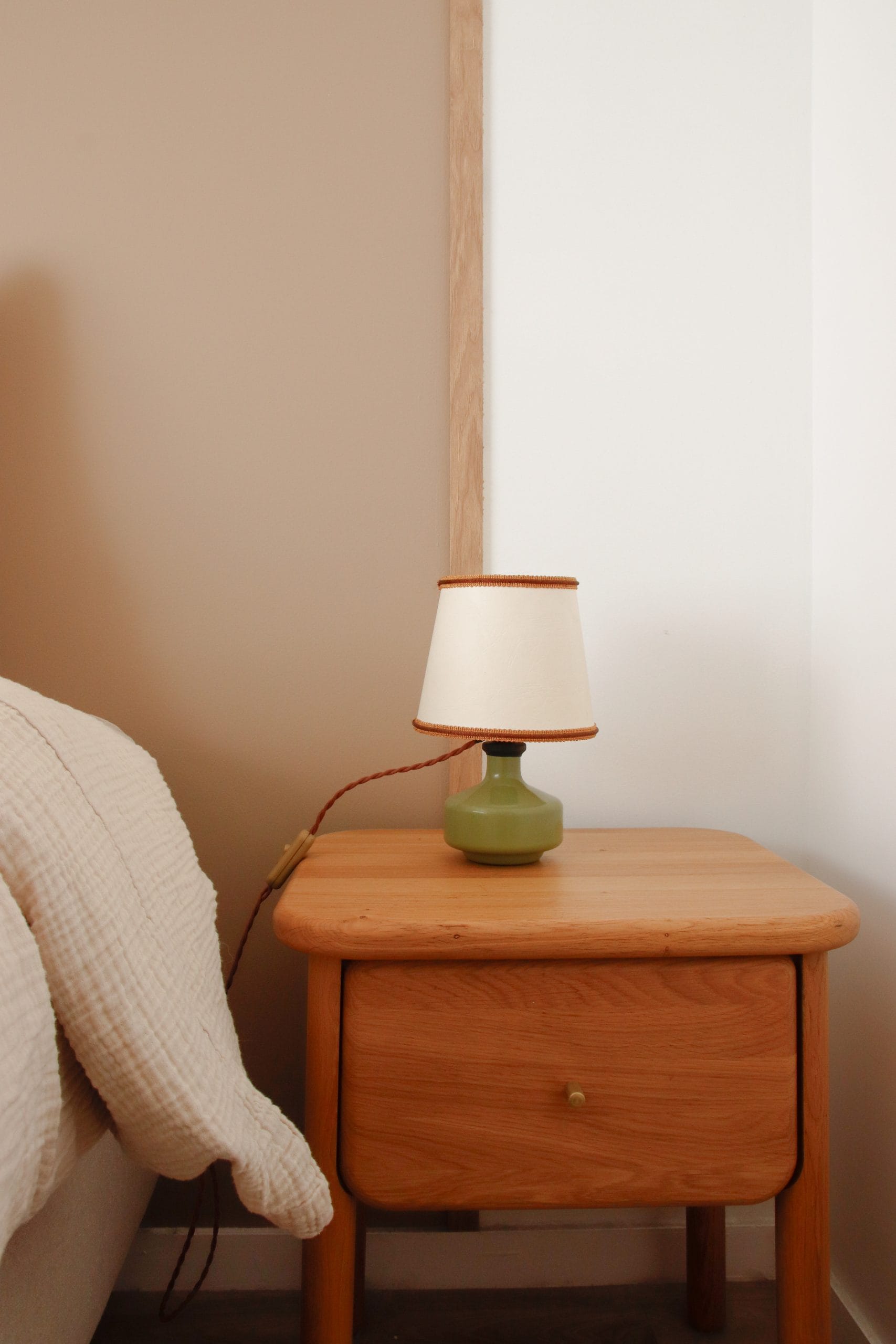 Lot de 2 lampes à poser années 70 en verre – Image 2