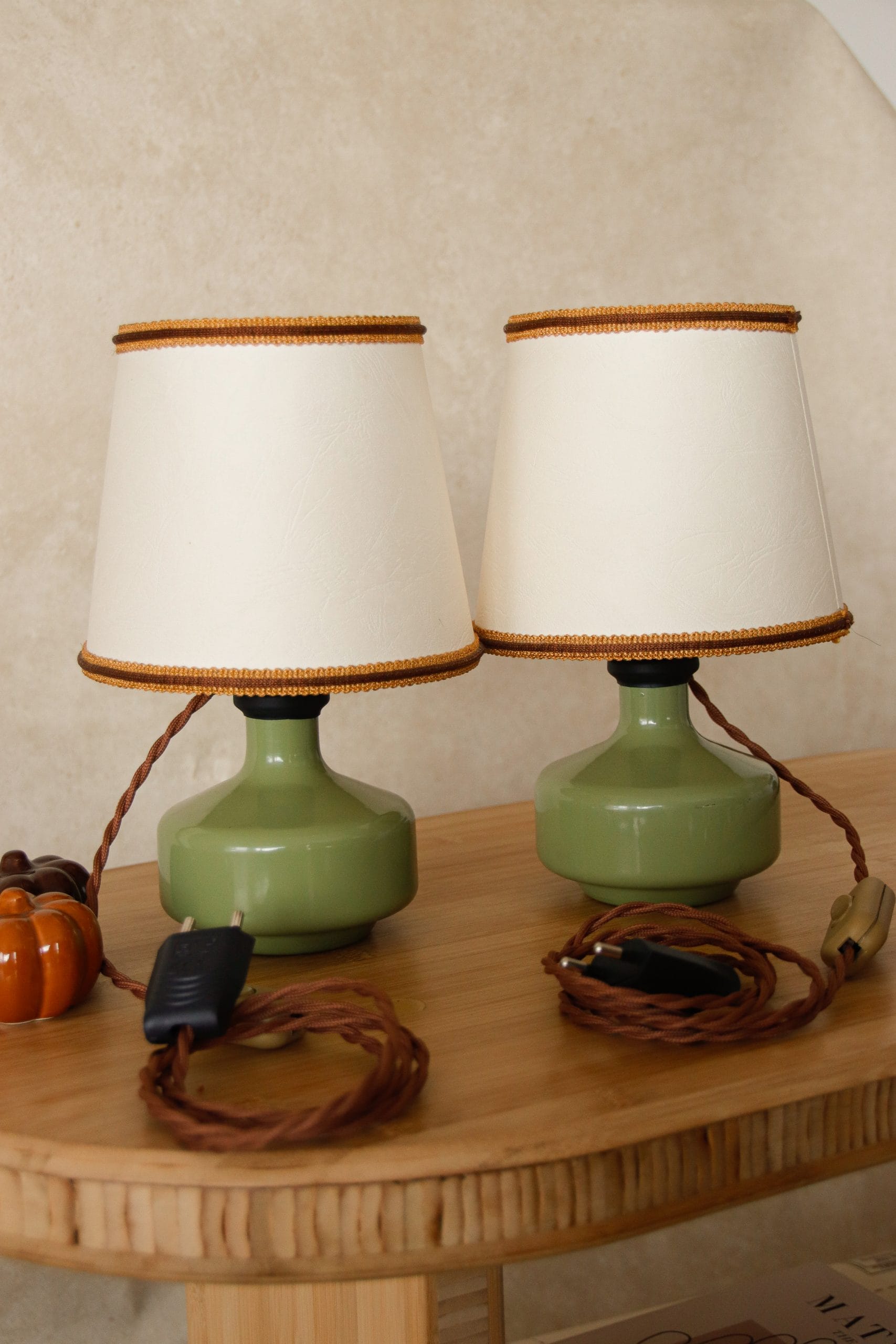 Lot de 2 lampes à poser années 70 en verre – Image 9