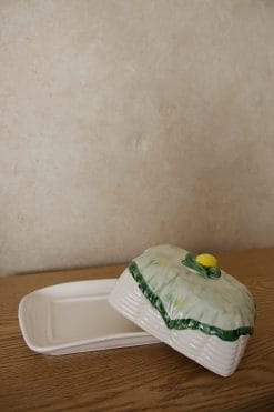 Beurrier en porcelaine fine à décor citron