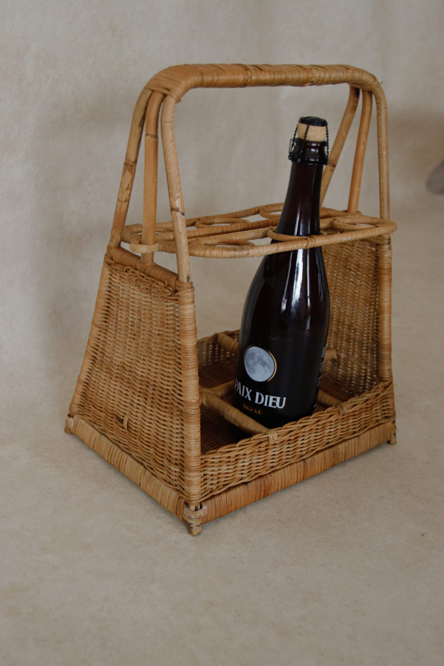 Porte-bouteilles en osier tressé – Image 2