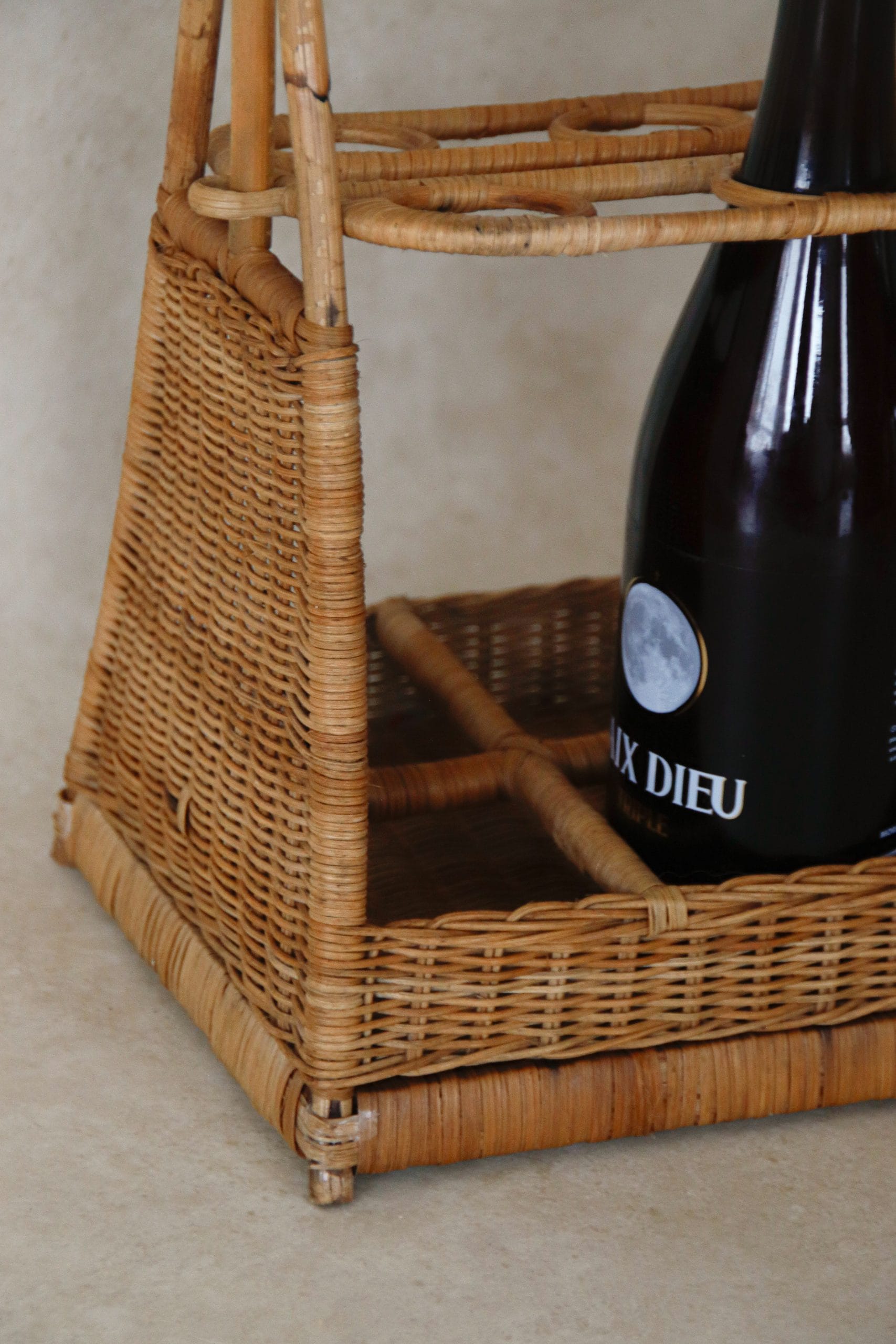 Porte-bouteilles en osier tressé – Image 4