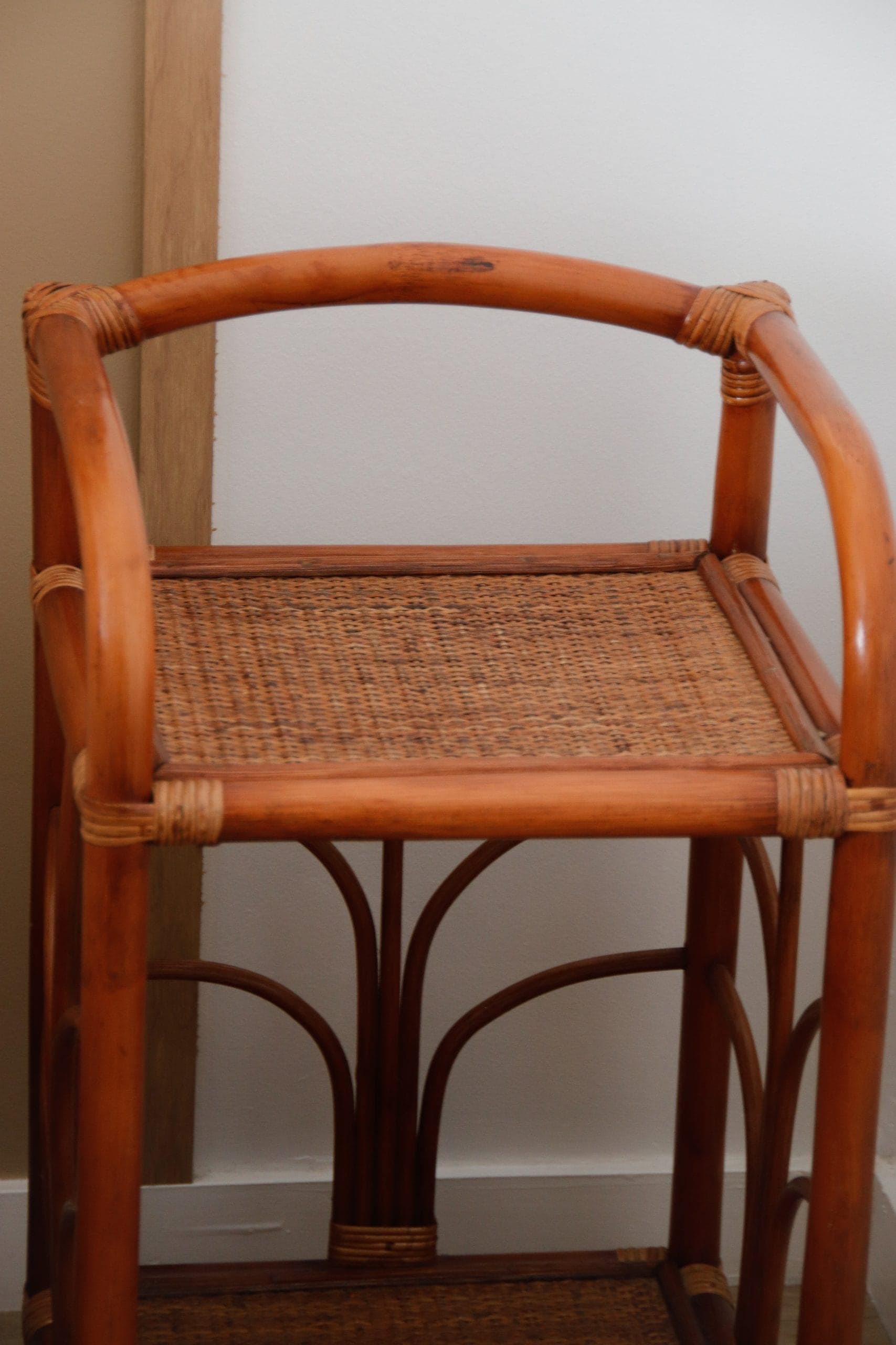 Table d'appoint en rotin marron 2 tablettes – Image 8