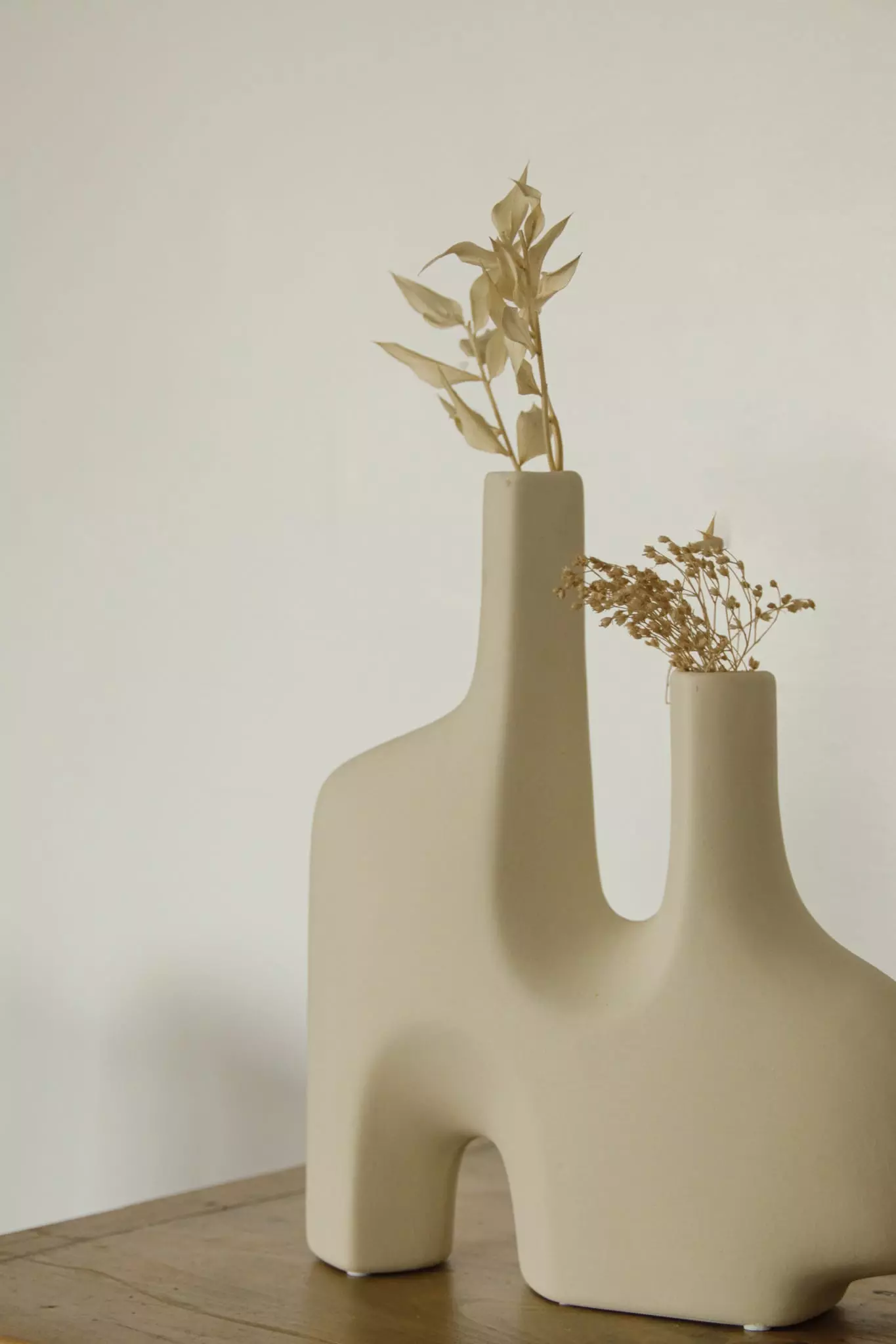 Vase soliflore désert à forme organique – Image 4