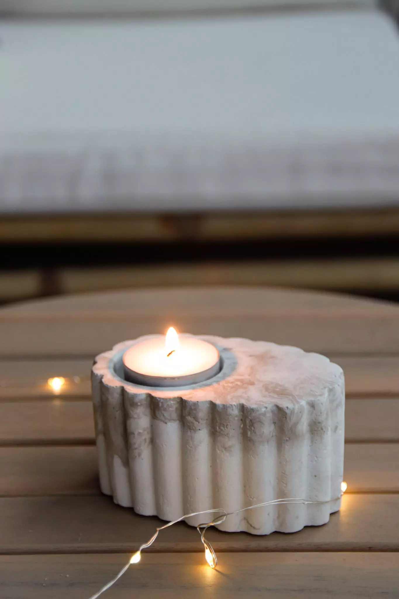 Bougeoir chauffe‑plat en ciment marbré – Image 3