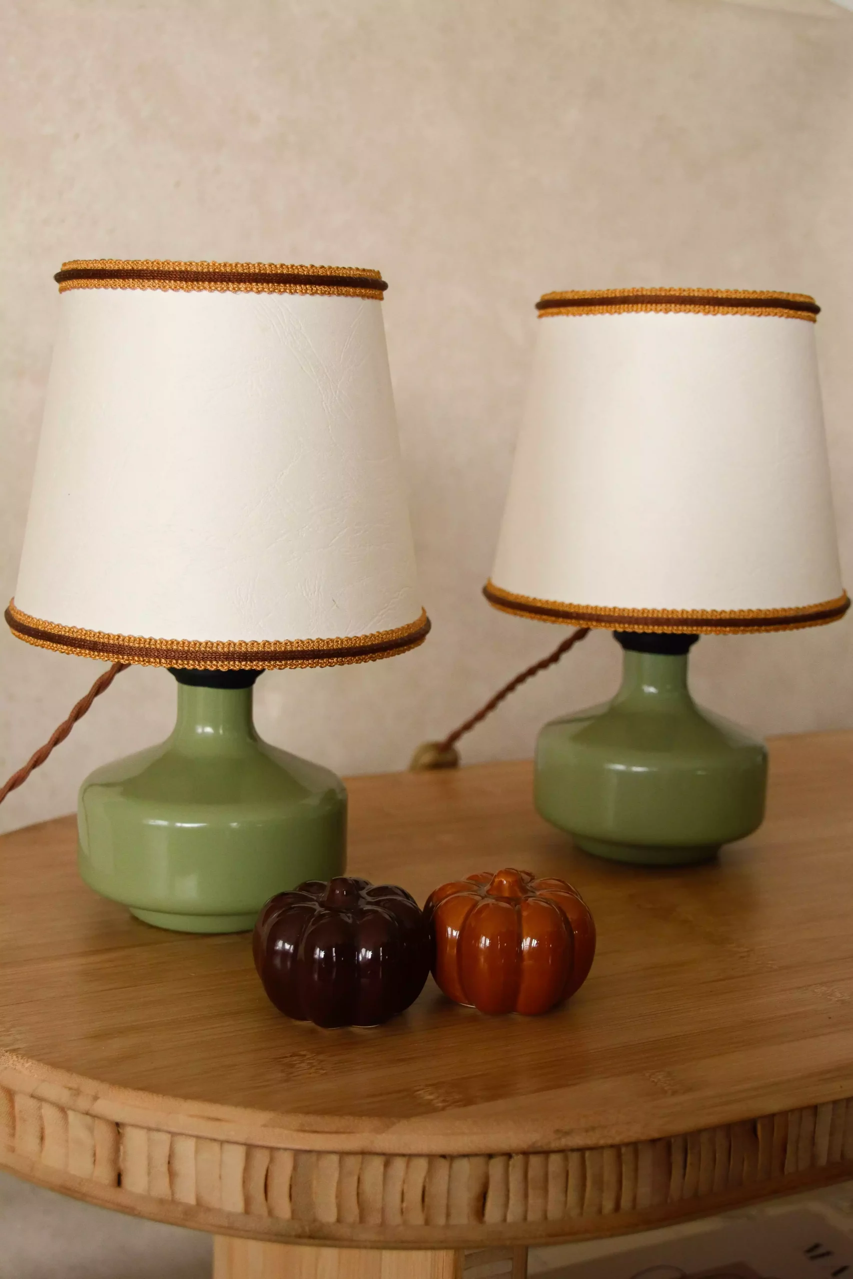 Lot de 2 lampes à poser années 70 en verre