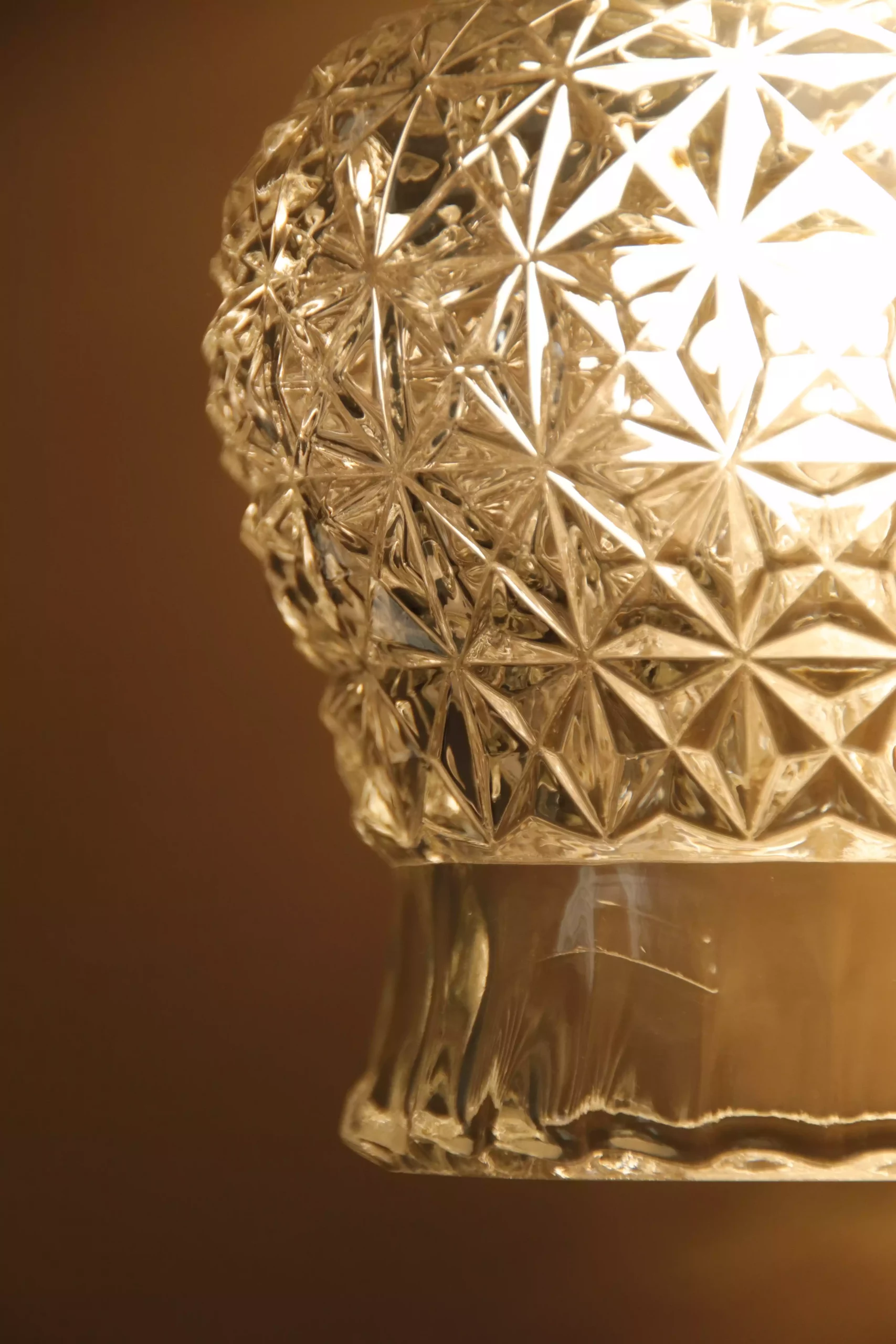 Paire de baladeuses avec abat-jour en verre ciselé câble vieux rose – Image 6