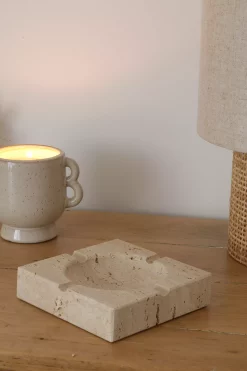 Cendrier en travertin