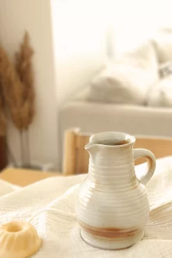 Pichet grès ancien